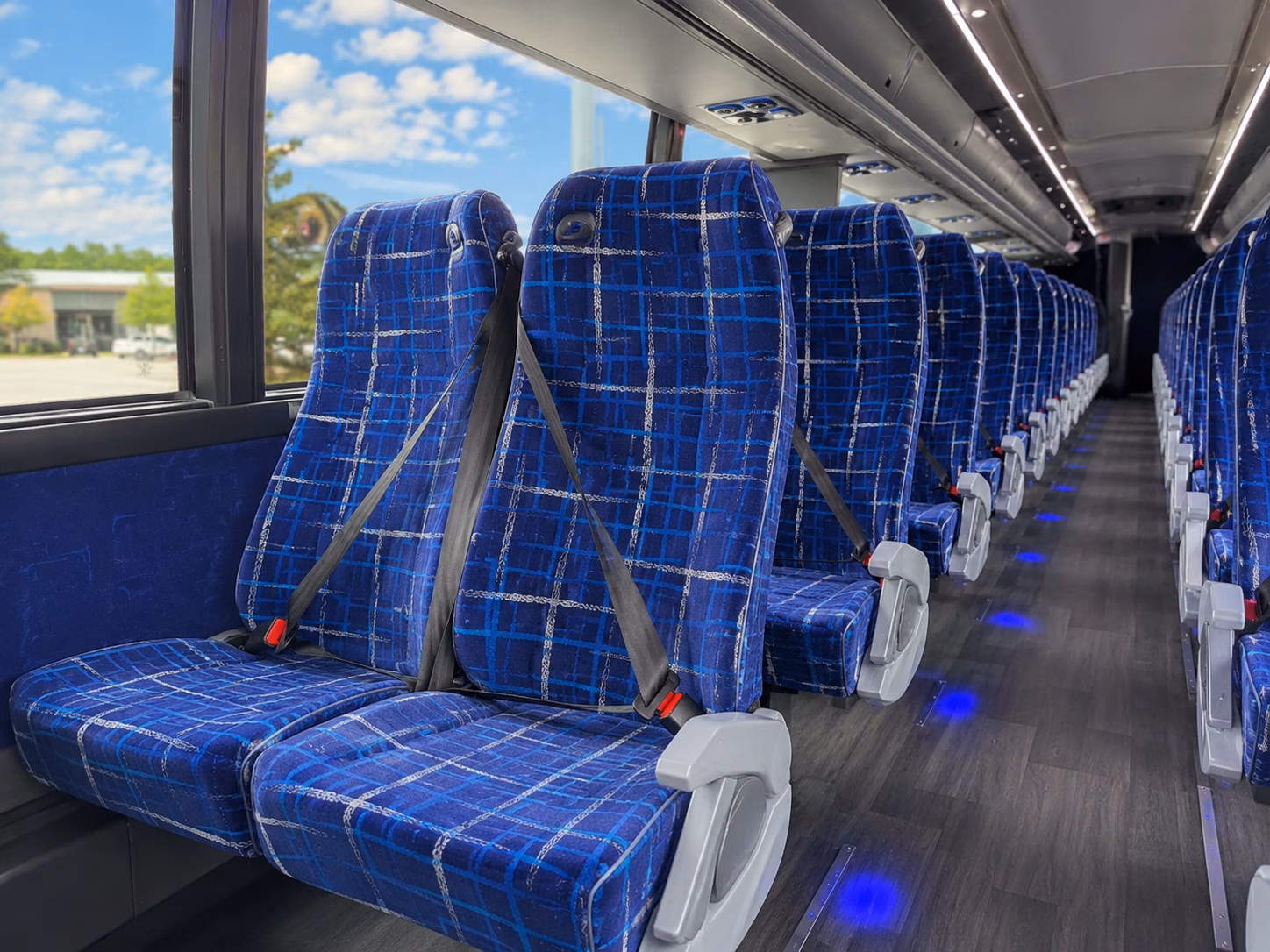 castle rock charter bus rentals to concerts festivals in castle rock