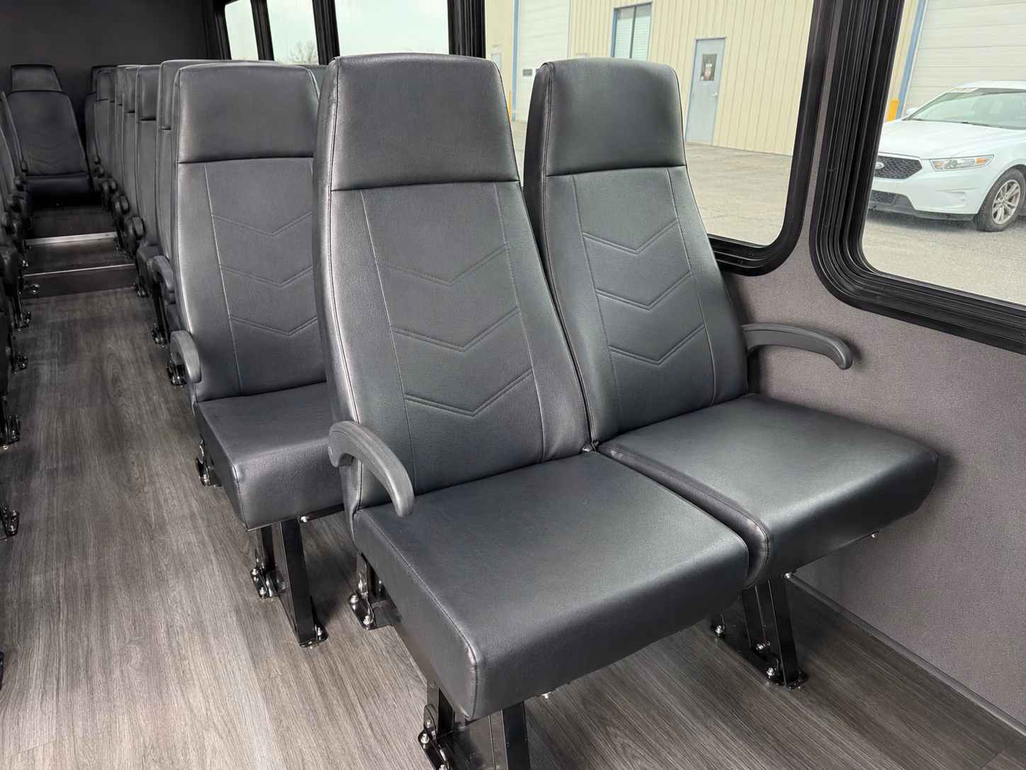 longmont airport transportation made easy