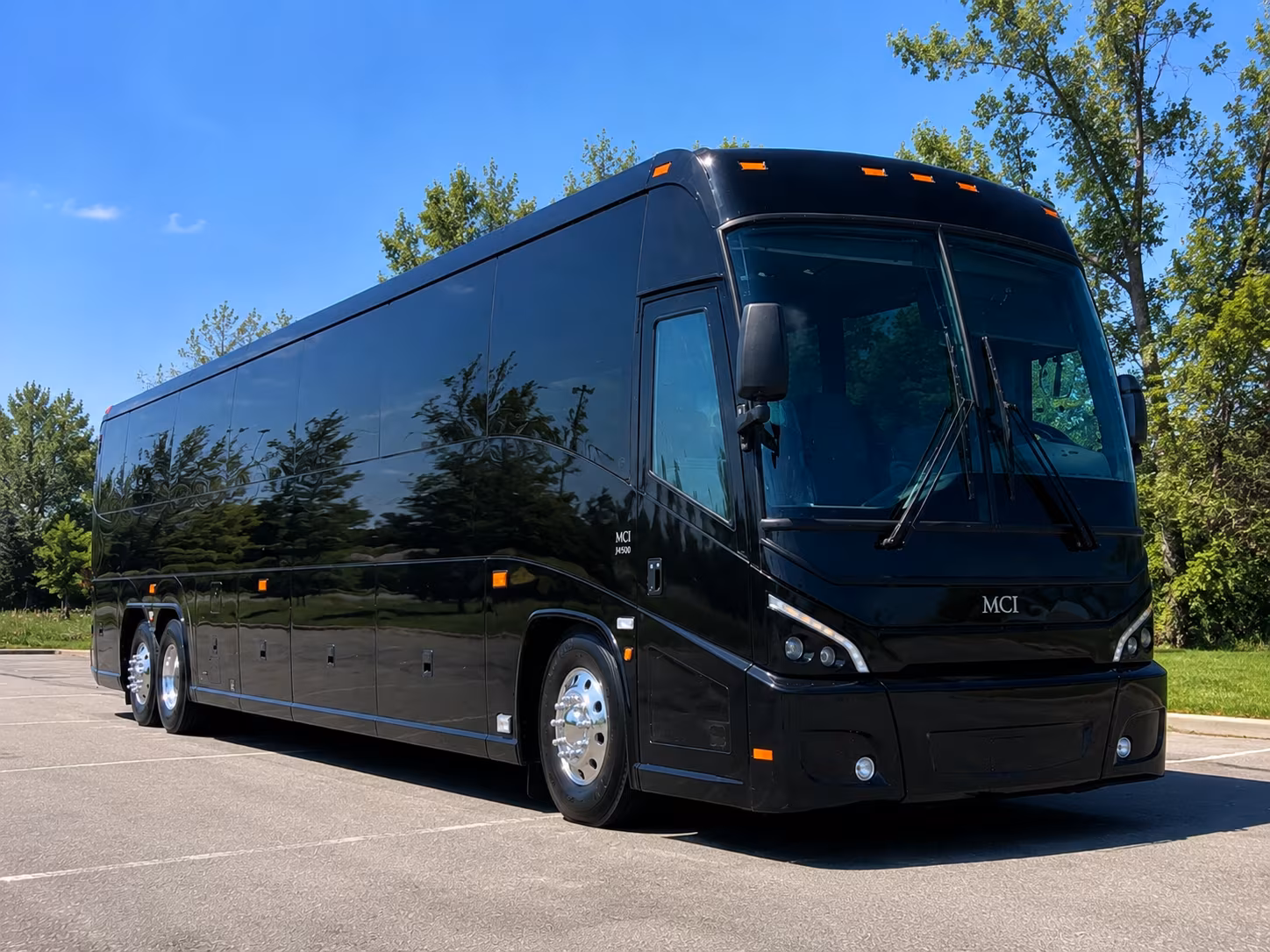 one bus handles your group s trip to rocky mountain national park