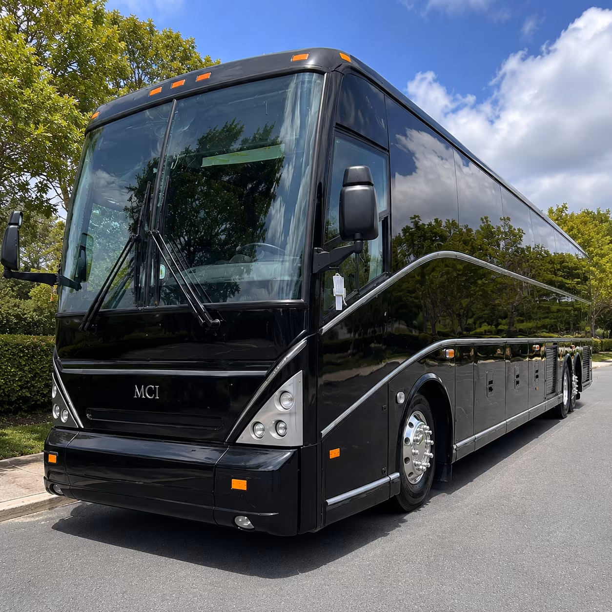 thorntoncharterbuscompany com connects you to transportation for colorado state capitol legislative events